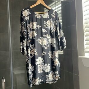 Old Navy Floral Dress, Size Small, Black White